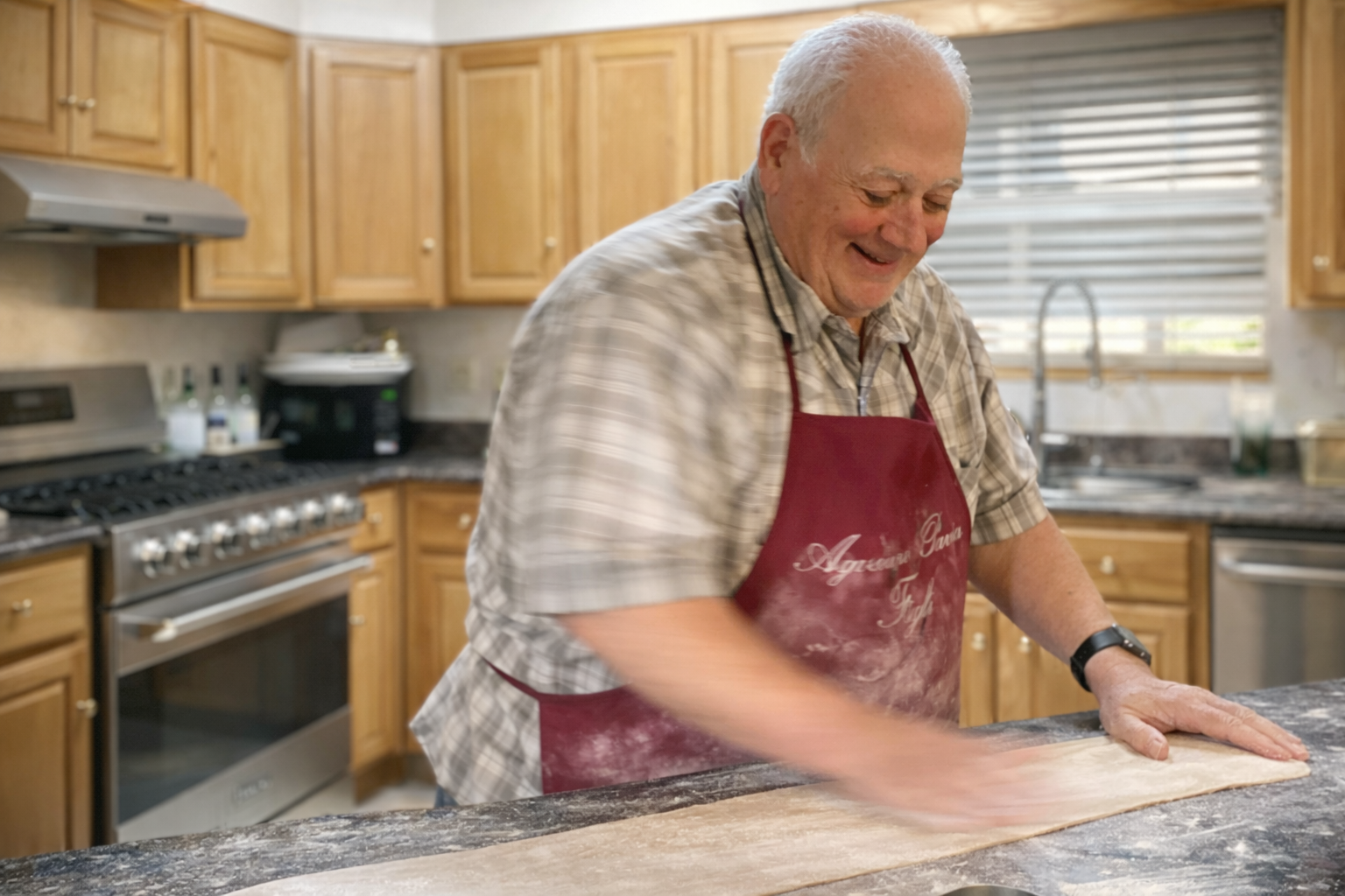 Tray of freshly made golden cannolis
